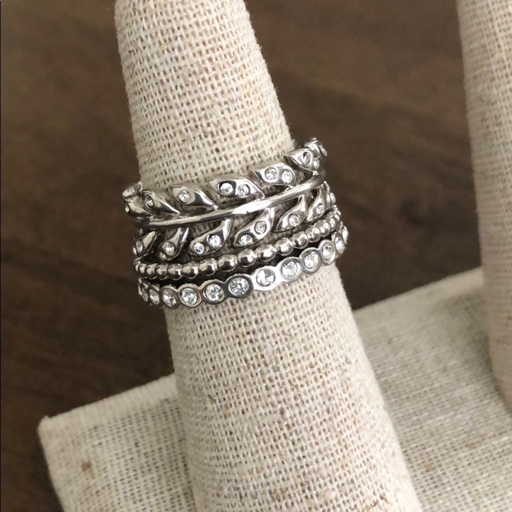 Stella & Dot stackable silver ring - size 7